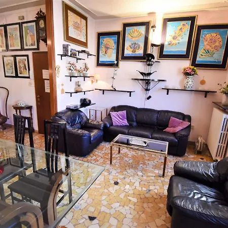 Campo Santa Maria Formosa By Interhome *