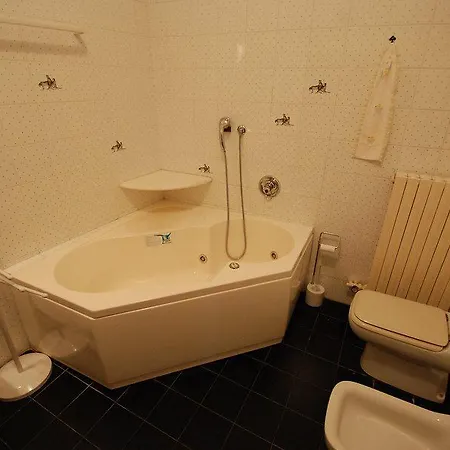 Campo Santa Maria Formosa By Interhome Daire *