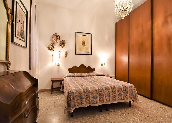 Piano Nobile By Interhome Venedik