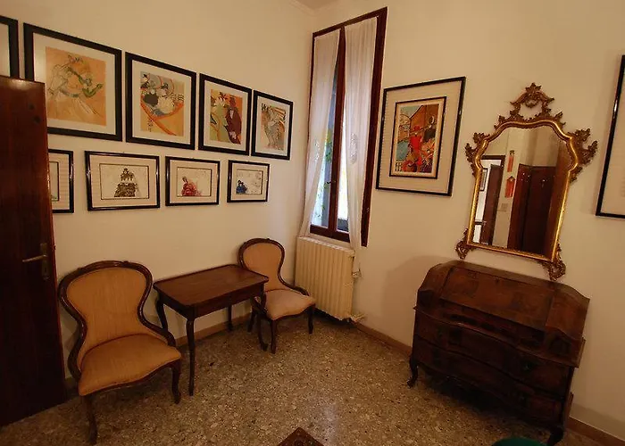 Piano Nobile By Interhome Daire Venedik